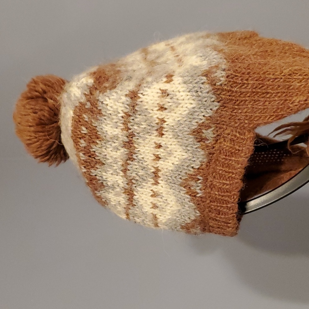 🦙Banana Republic Alpaca Beanie - Picture 1 of 8